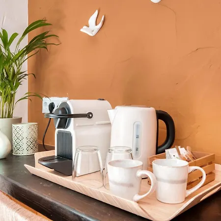 Bed and Breakfast La Ruta Naranja *