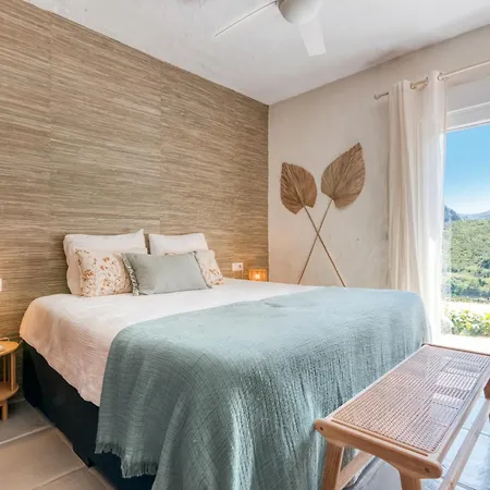 La Ruta Naranja Bed and Breakfast Adsubia