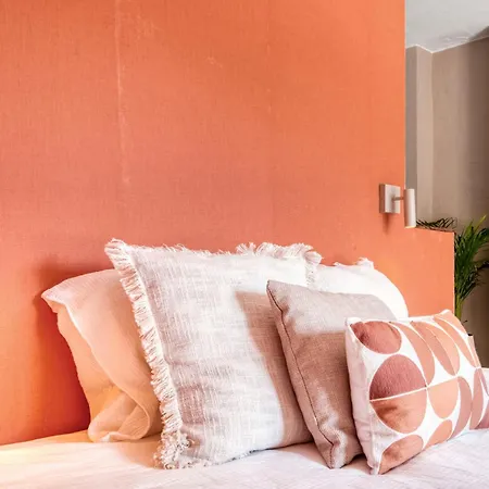 La Ruta Naranja Bed and Breakfast