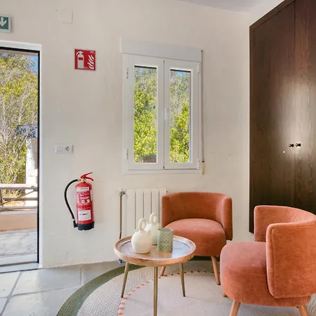 Bed and Breakfast La Ruta Naranja *