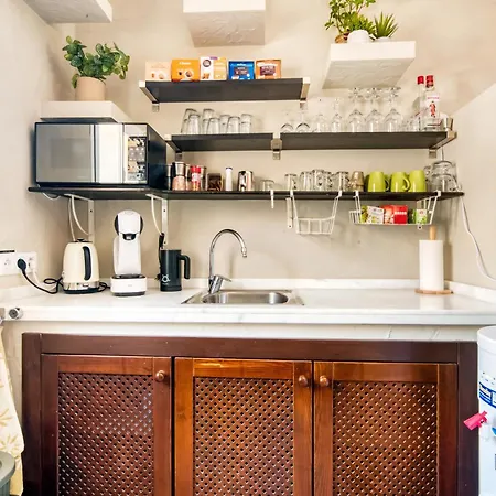 La Ruta Naranja Bed & Breakfast 3*